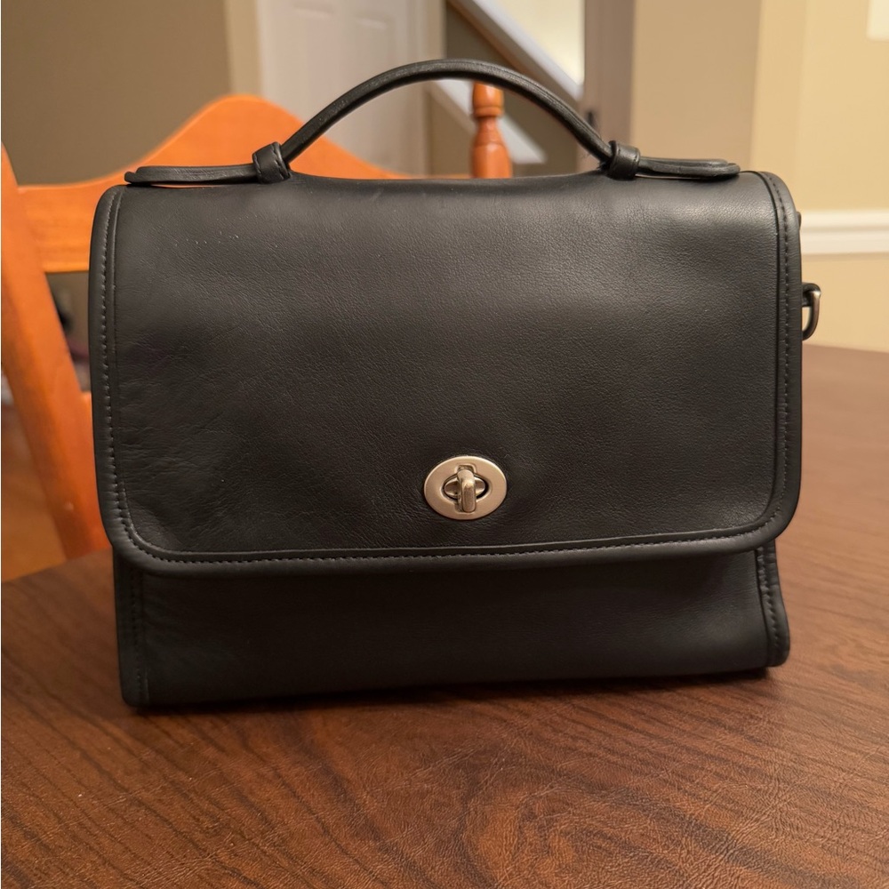 💙SOLD - Vintage Coach Court Bag w/ Nickel Hardware